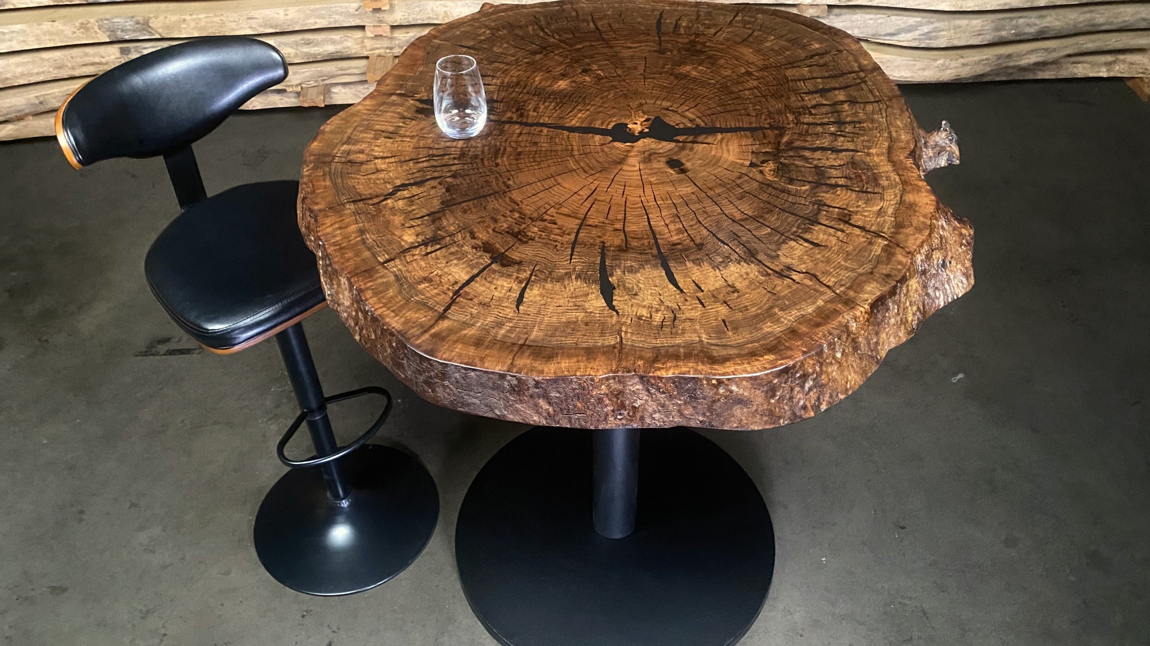 2025 TREND SPOTTING - THE COCKTAIL TABLE