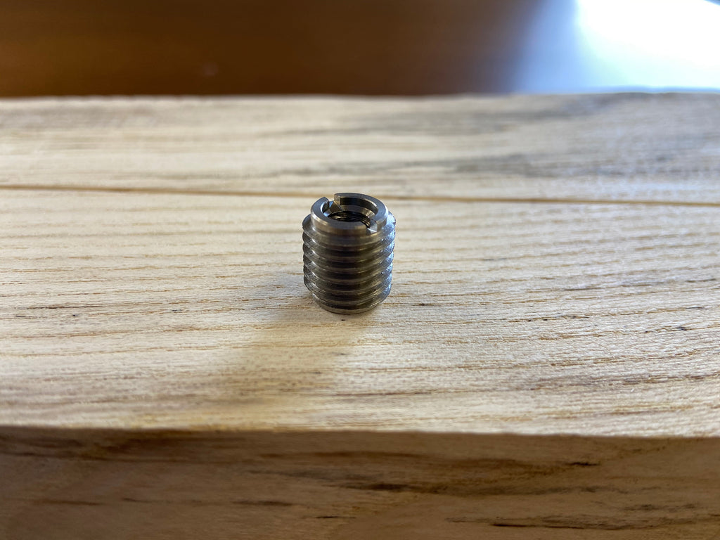 Mounting Legs with Insert Nuts