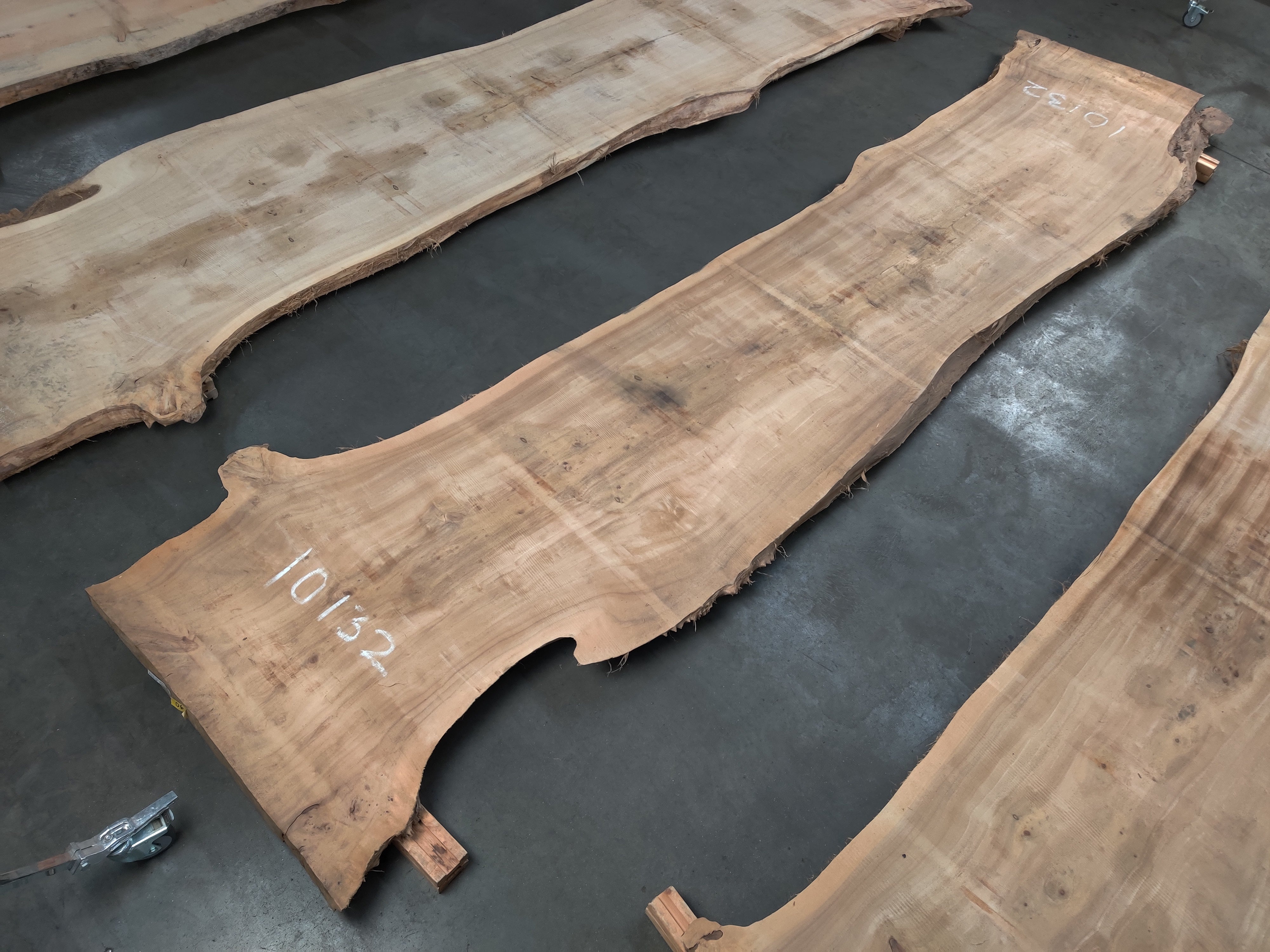 slabs of live edge wood on sale 