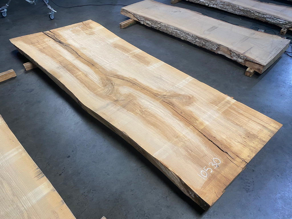 White Oak 10530 (123.5'' x 40"-47" x 3'')