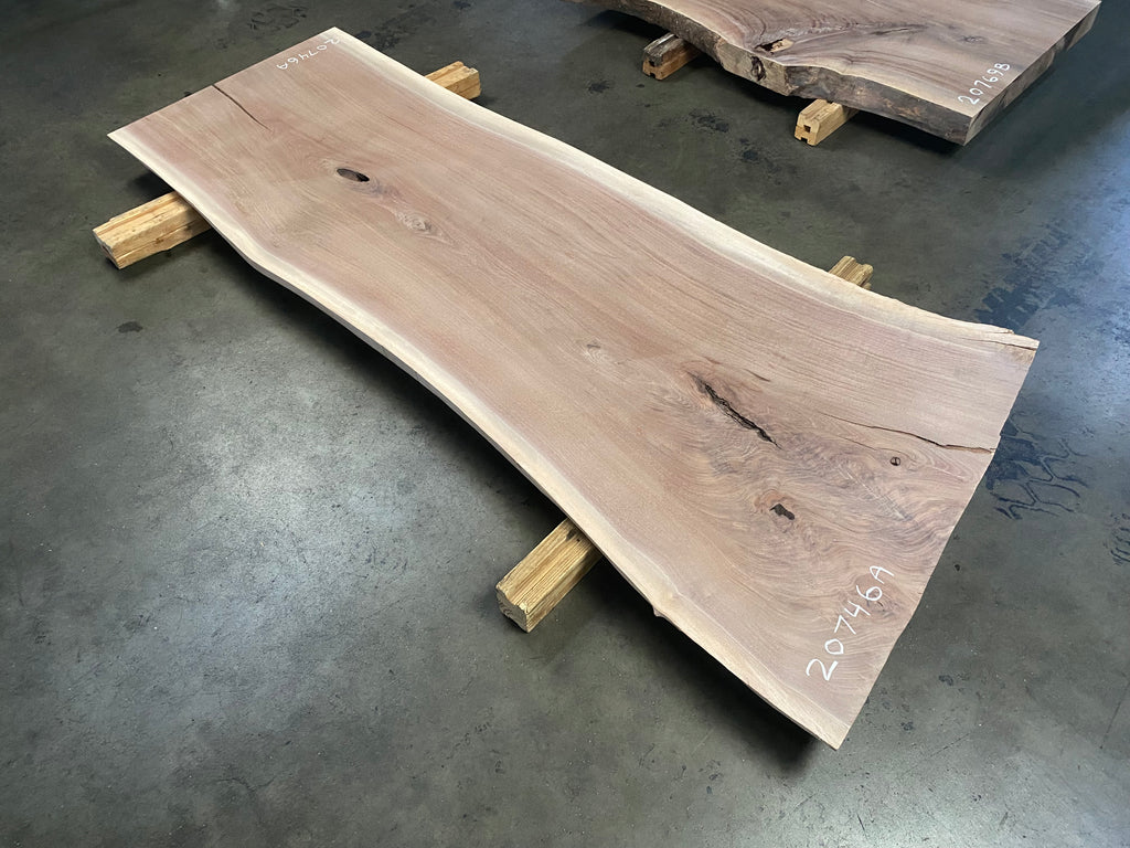 Black Walnut 20746-A (78'' x 27"-35" x 1.5'')