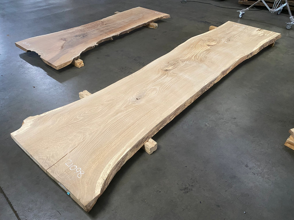 White Oak #21098 (146" x 32"- 39" x 2.25")