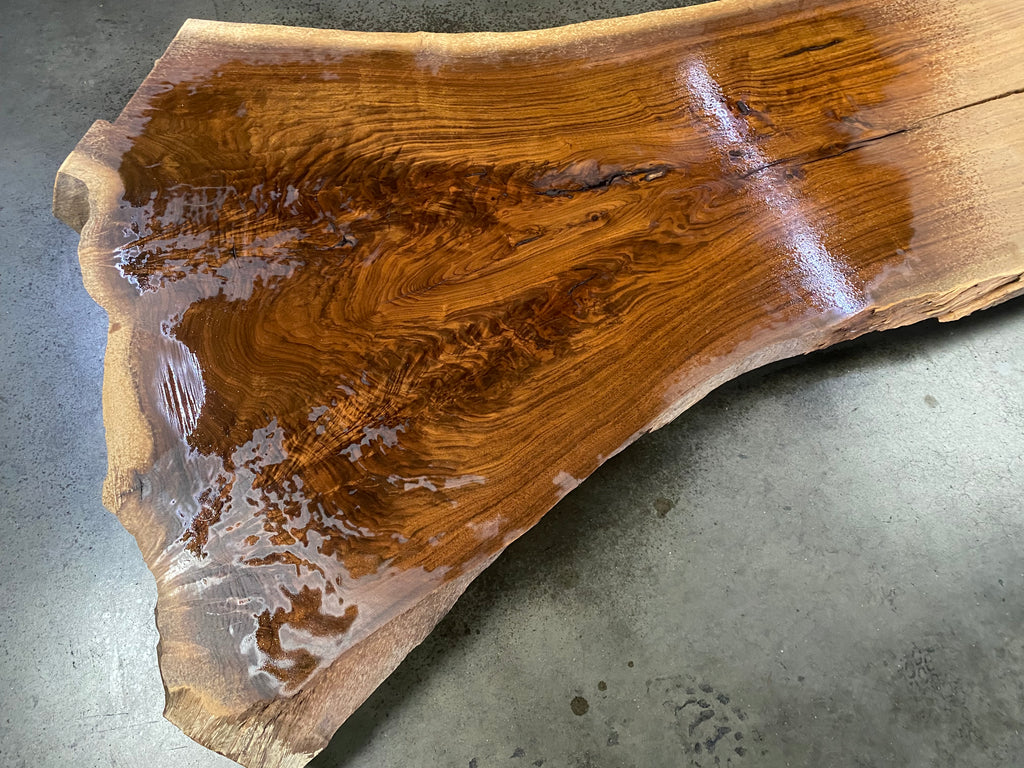 Black Walnut 21591 (73'' x 25"-42" x 1.625'')