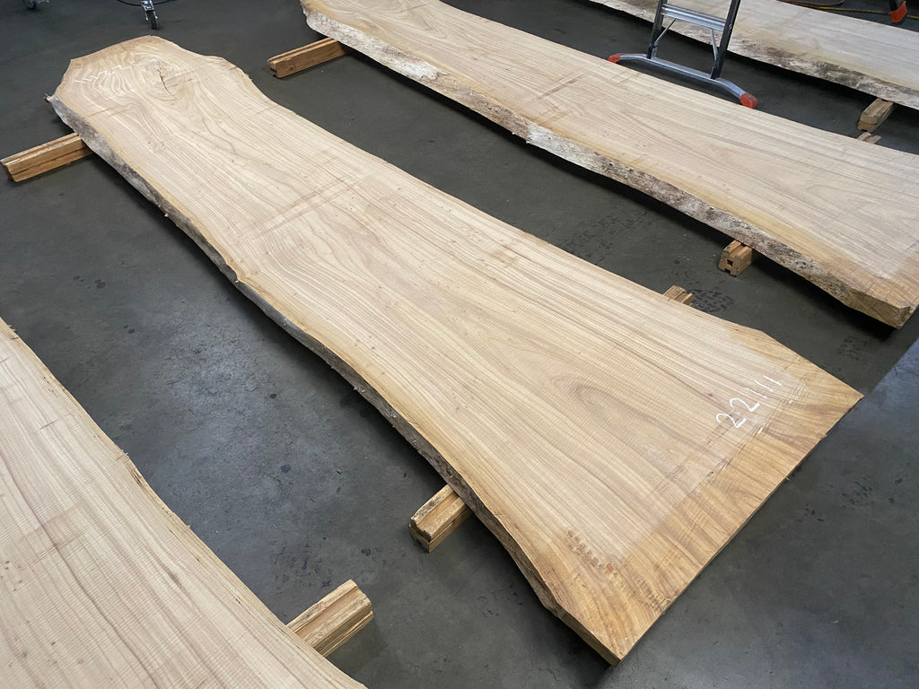 Elm 22111 (128'' x 26.5"-35" x 2.25'')