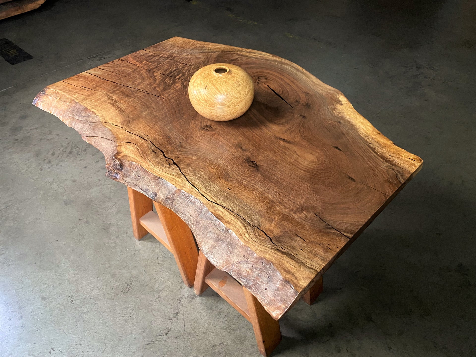Oregon Black Walnut Table Top